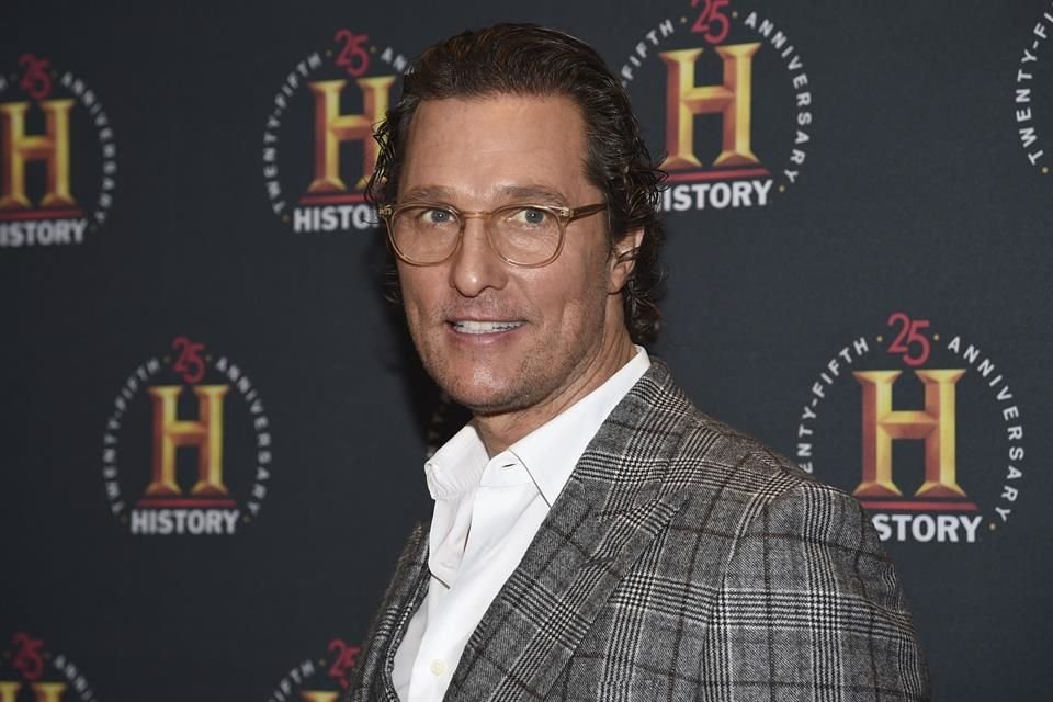 Según reportes, Matthew McConaughey está buscando asesoramiento y apoyo para postularse a Gobernador de Texas.