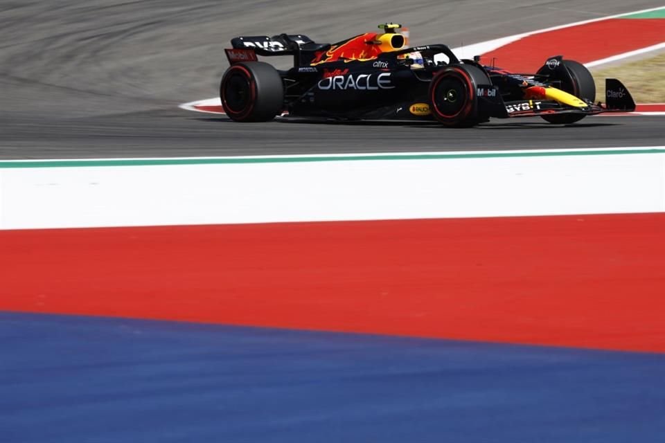 Checo Pérez tiene una sanción para la parrilla de salida en el GP de EU.