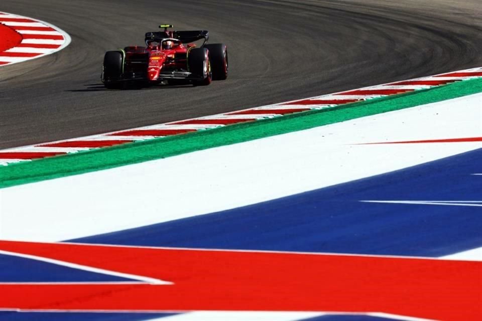 Sainz saldrá primero.