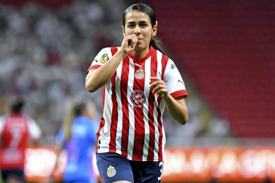 Damaris Godínez también se hizo presente en el marcador.