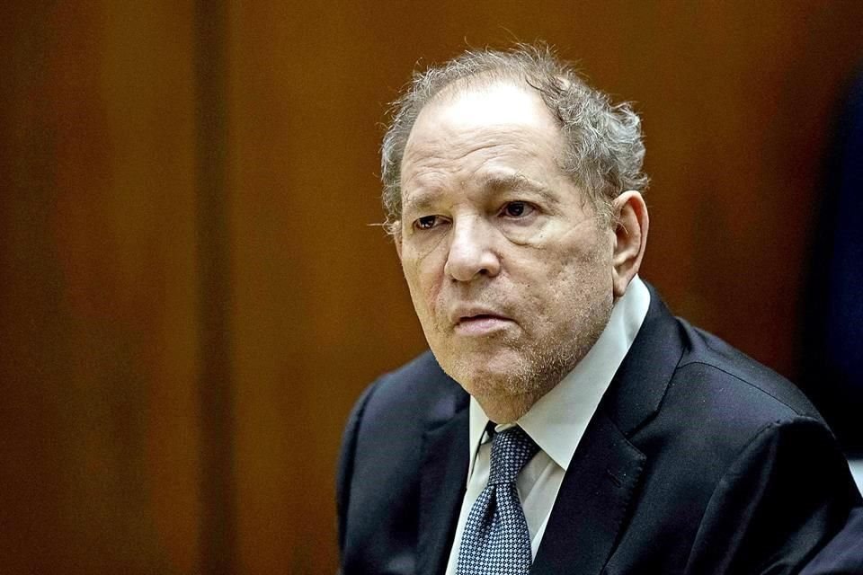 Según el fiscal de distrito encargado del caso de Harvey Weinstein en Los Ángeles, el productor usó su influencia para abusar de mujeres.