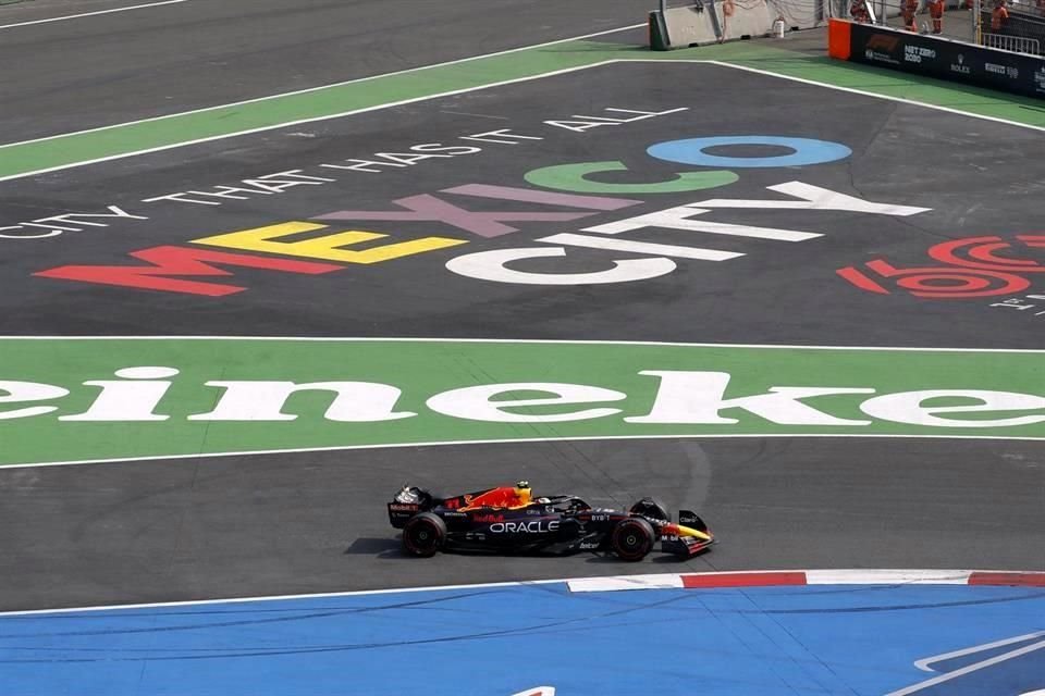 Checo saldrá cuarto en el GP de México.