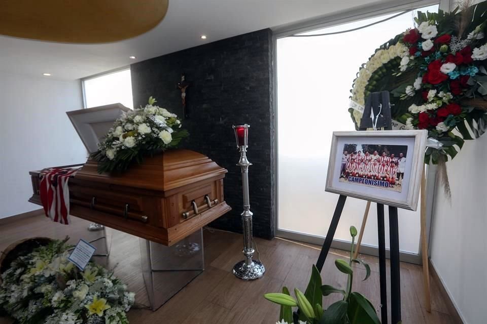 El funeral de Guillermo 'El Tigre' Sepúlveda se realiza este jueves en Guadalajara.