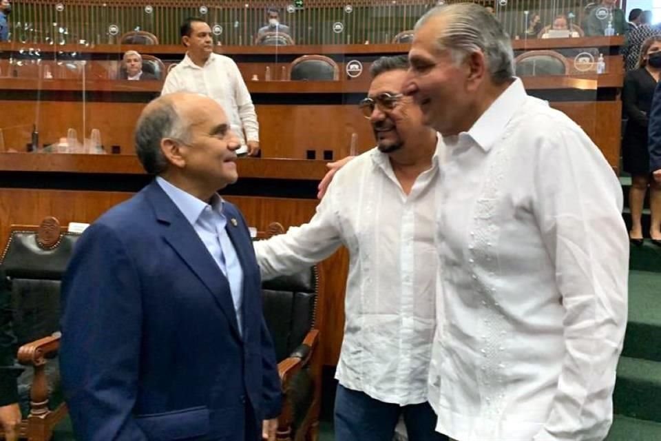 El titular de Segob acudió al Congreso de Guerrero.