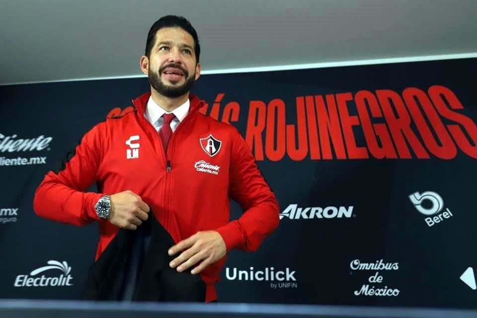 Benjamín Mora tendrá a los Rojinegros a partir del 14 de noviembre.