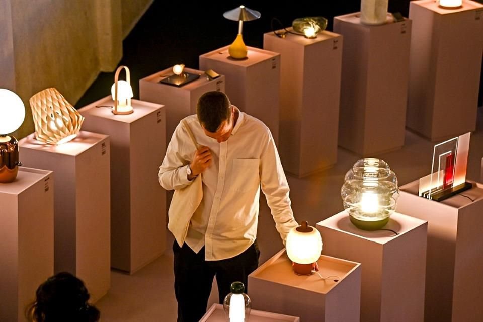 La cuarta edición de la exposición lumínica Maison Diez llegó a la colonia San Miguel Chapultepec; exhibirán desde los inicios de la luz.