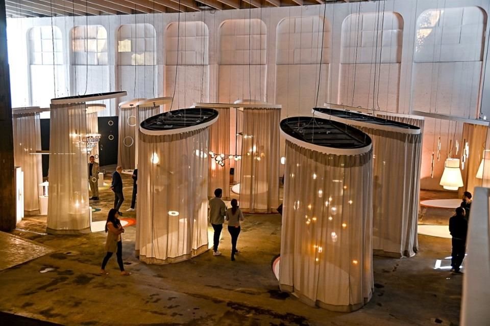 La cuarta edición de la exposición lumínica Maison Diez llegó a la colonia San Miguel Chapultepec; exhibirán desde los inicios de la luz.