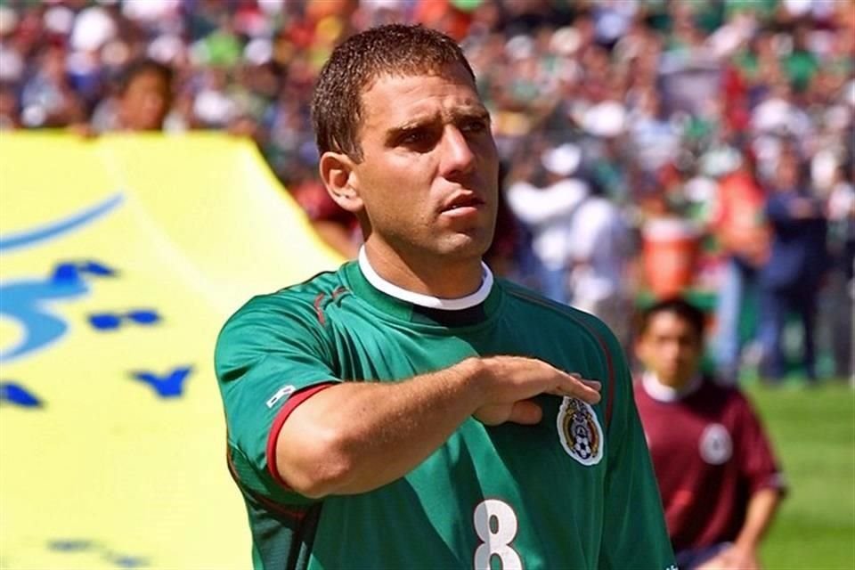 Alberto García Aspe, el 8 recordado en el Tri.