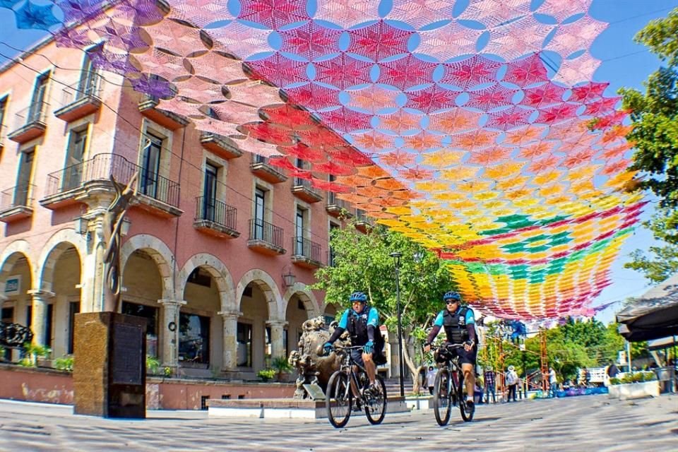 Los puntos más visitados por los turistas en Zapopan son el Centro, las plazas comerciales, la zona ecoturística de Huaxtla y los 12 balnearios.