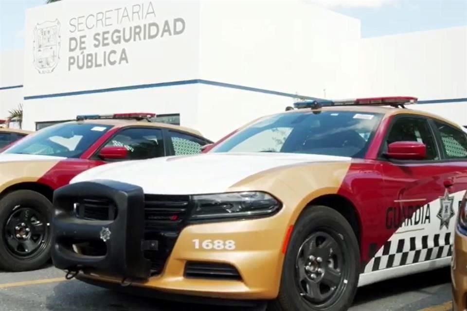 Las patrullas de la Guardia Estatal de Tamaulipas fueron pintadas con los colores de Morena y un patrón de cuadros en blanco y negro, como el de la Guardia Nacional.