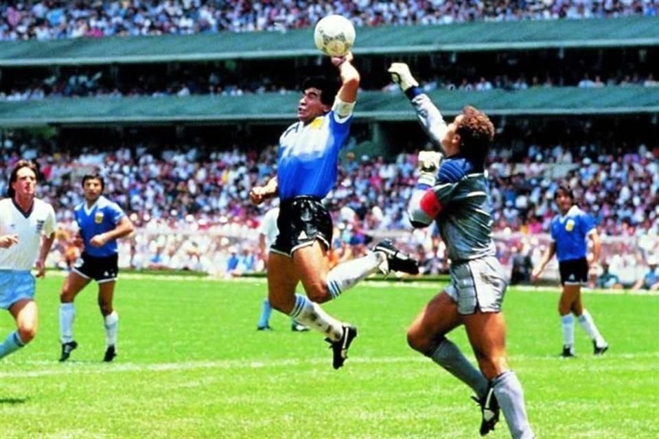 Diego Maradona nunca fue el autor de la frase 'la mano de Dios' pese a que él se la atribuyó en el Mundial de México 86.