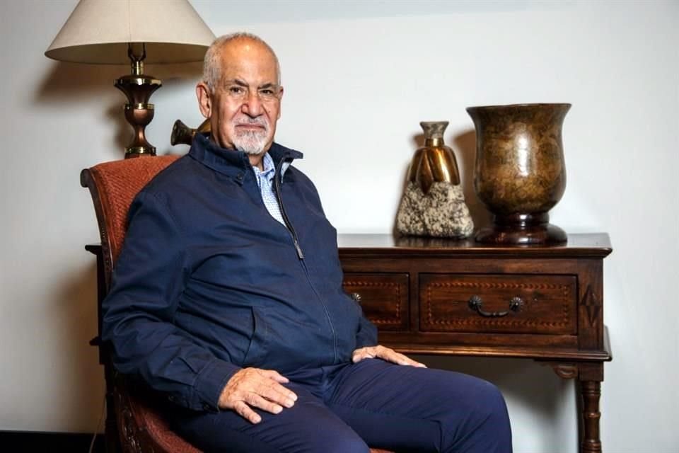 Francisco Dehesa encontró en su afición por el dibujo su veta artística.