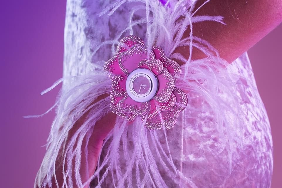 Los modelos de muñeca destacan por su innovación en diseño y color.