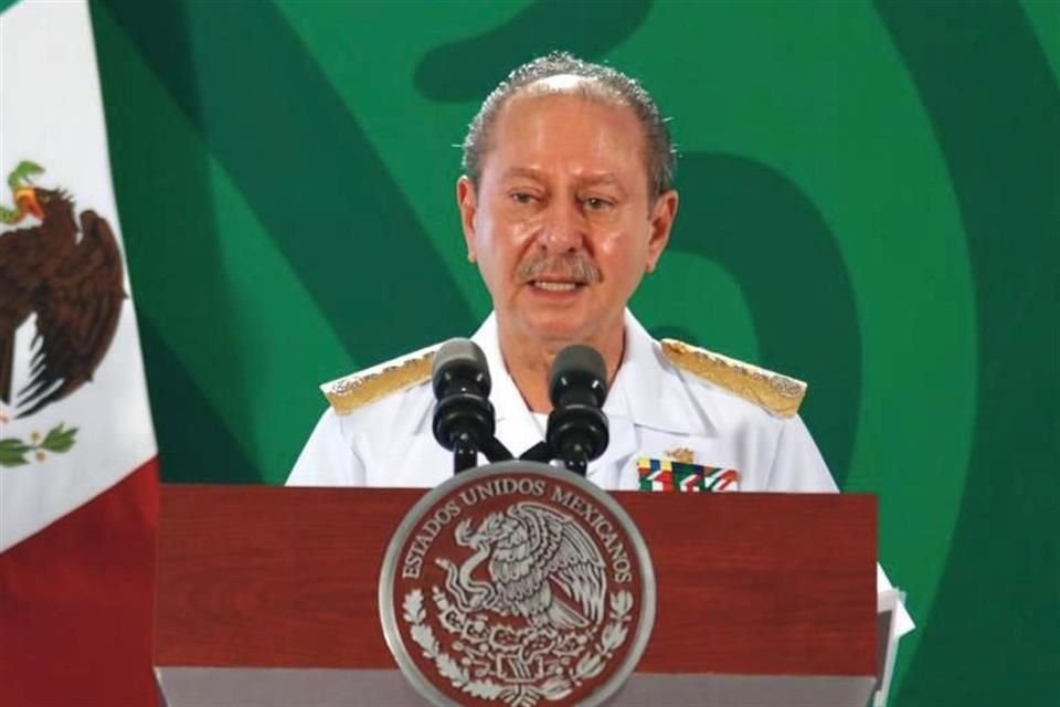 Rafael Ojeda, Secretario de Marina.