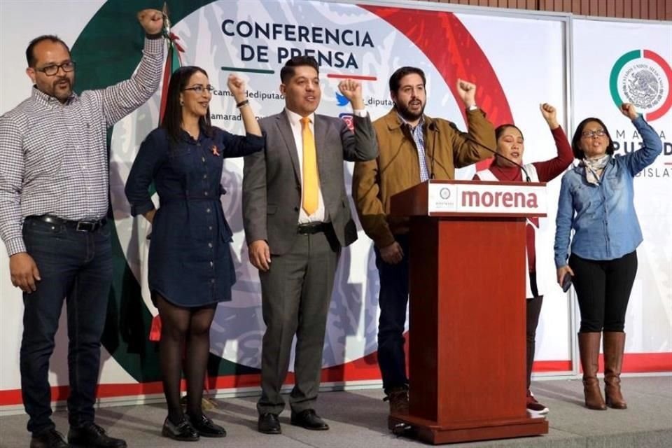 Diputados en conferencia este viernes.