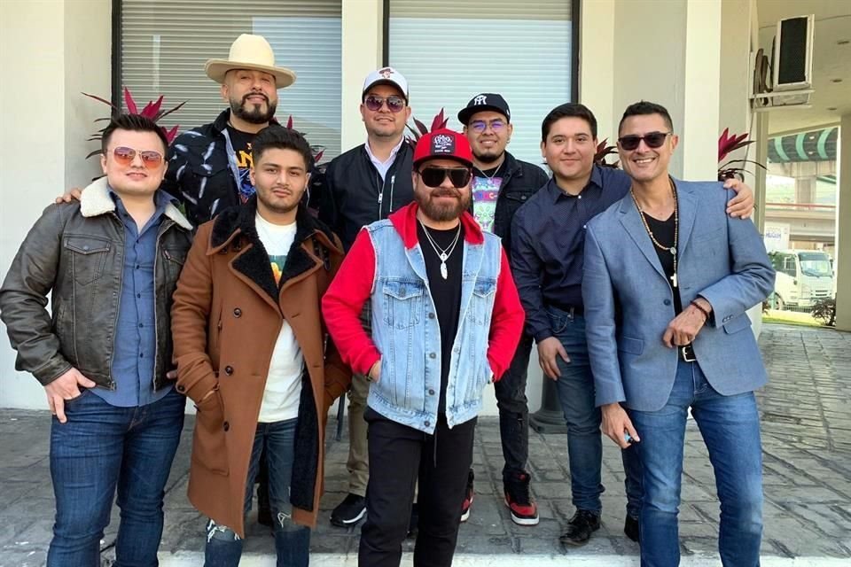 El grupo dará esta noche un concierto en el Domo Care.
