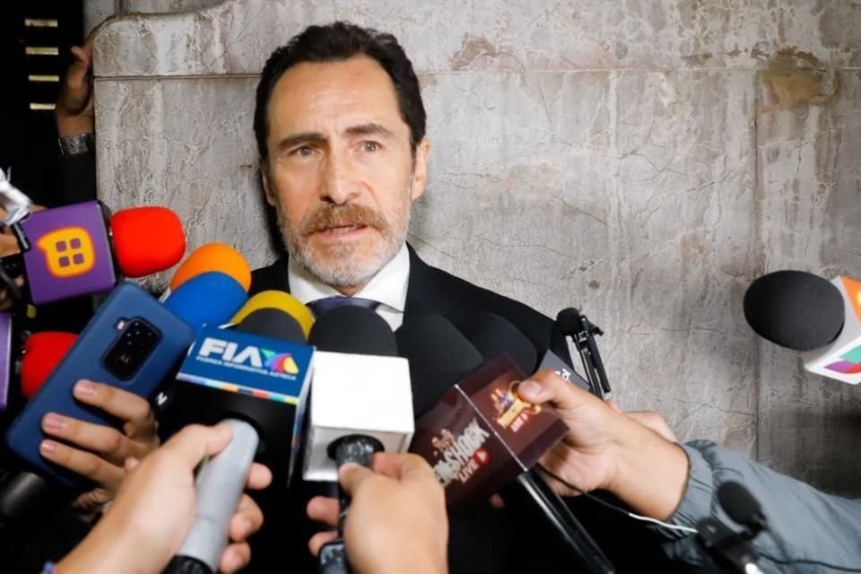 Demian Bichir recordó con gran cariño a Bonilla, con quien trabajó en 'Rojo Amanecer'.