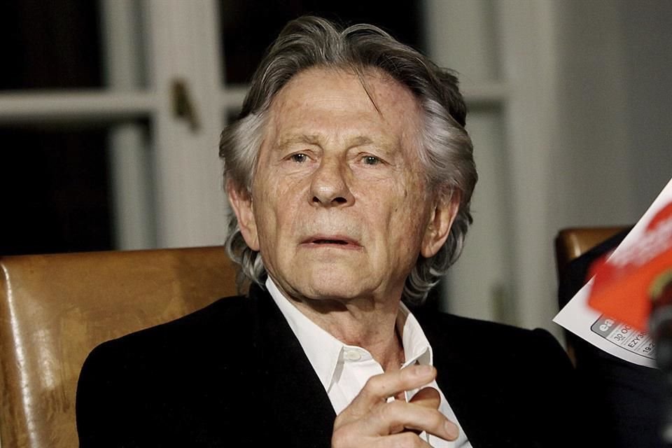 El cineasta Roman Polanski enfrentará su juicio en agosto 2025. 