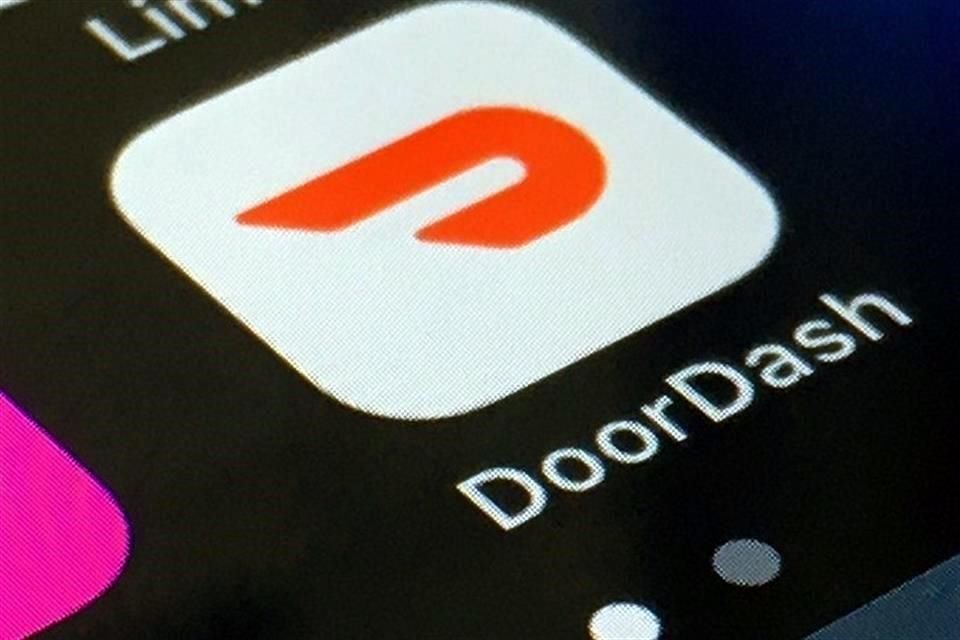 Las pérdidas netas de DoorDash se han más que duplicado durante el año pasado, aumentando cada trimestre a 296 millones de dólares a fines de septiembre.