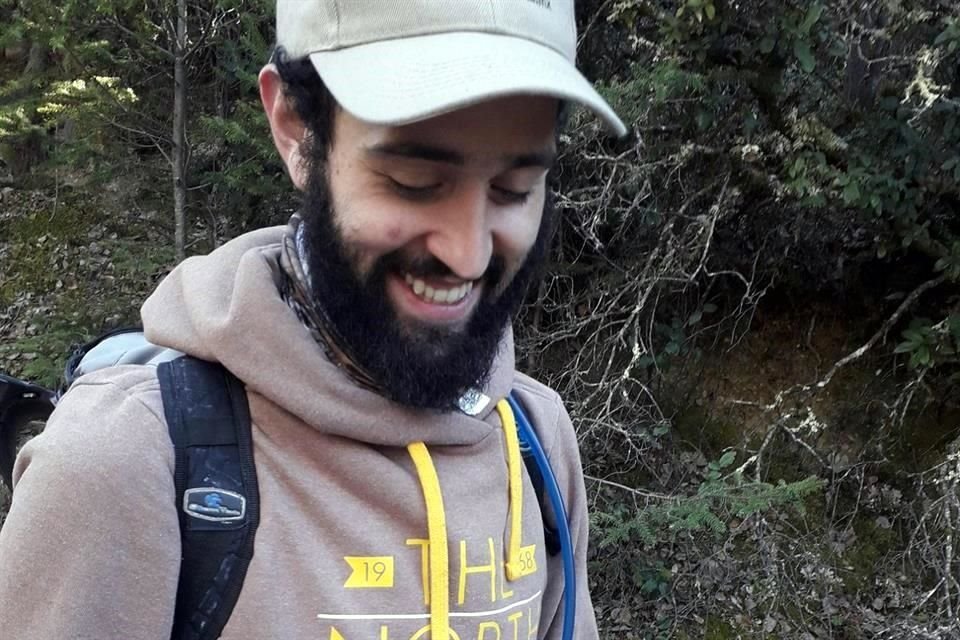 Alejandro Huereca descubrió también el Alyxoria Sierramadrensis, liquen que habita en las montañas que circundan Monterrey y Coahuila.