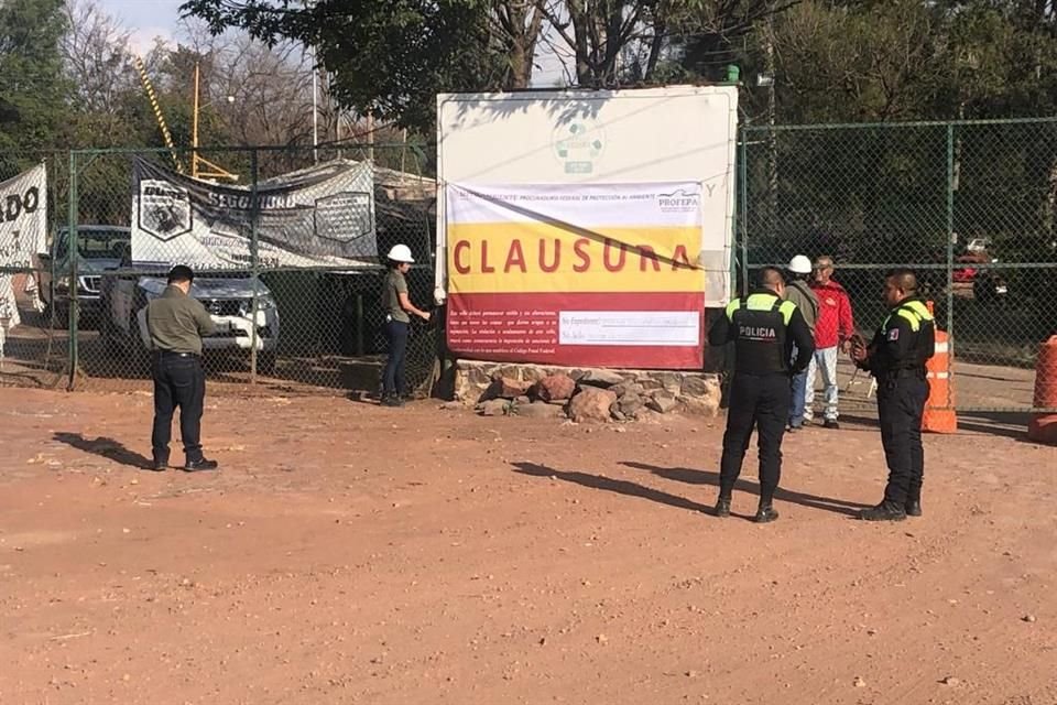 La Procuraduría Federal de Protección al Ambiente colocó la manta de clausura en Laureles, que lleva un año fuera de operación.