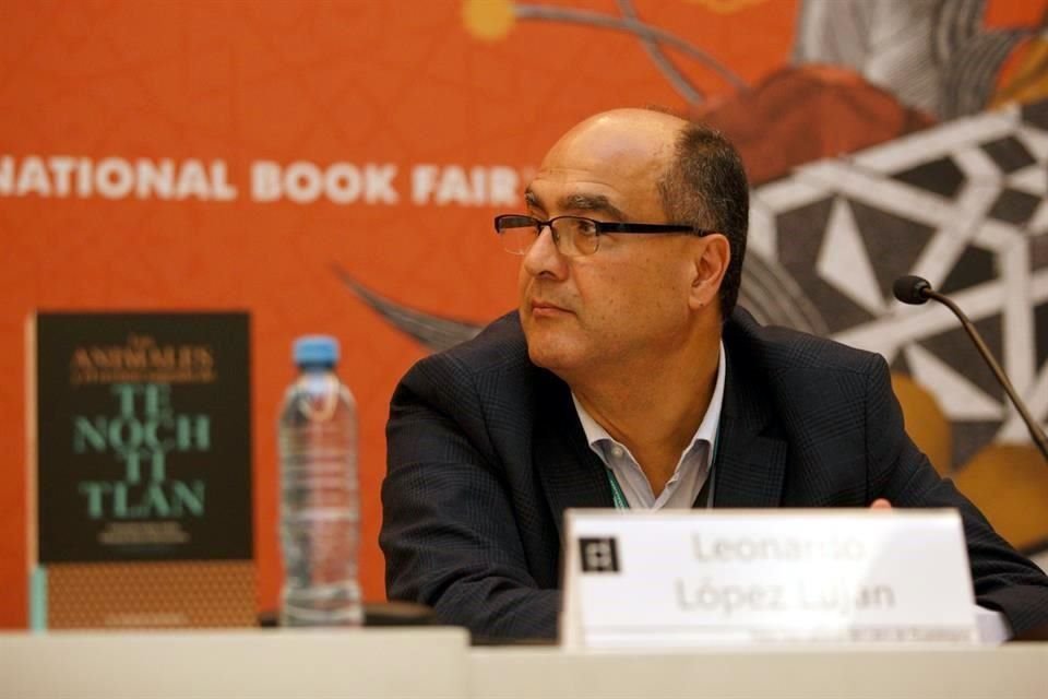 Leonardo López Luján, coordinador del libro Los Animales y el Recinto Sagrado de Tenochtitlan, que se presentó esta noche en la Feria Internacional del Libro de Guadalajara.