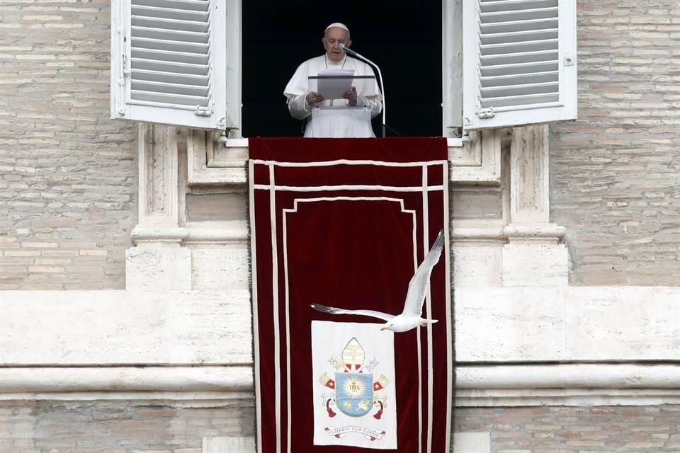 Ante las protestas en Colombia, el Papa Francisco llamó a un 'diálogo serio' para buscar soluciones y defendió derecho a la manifestación.