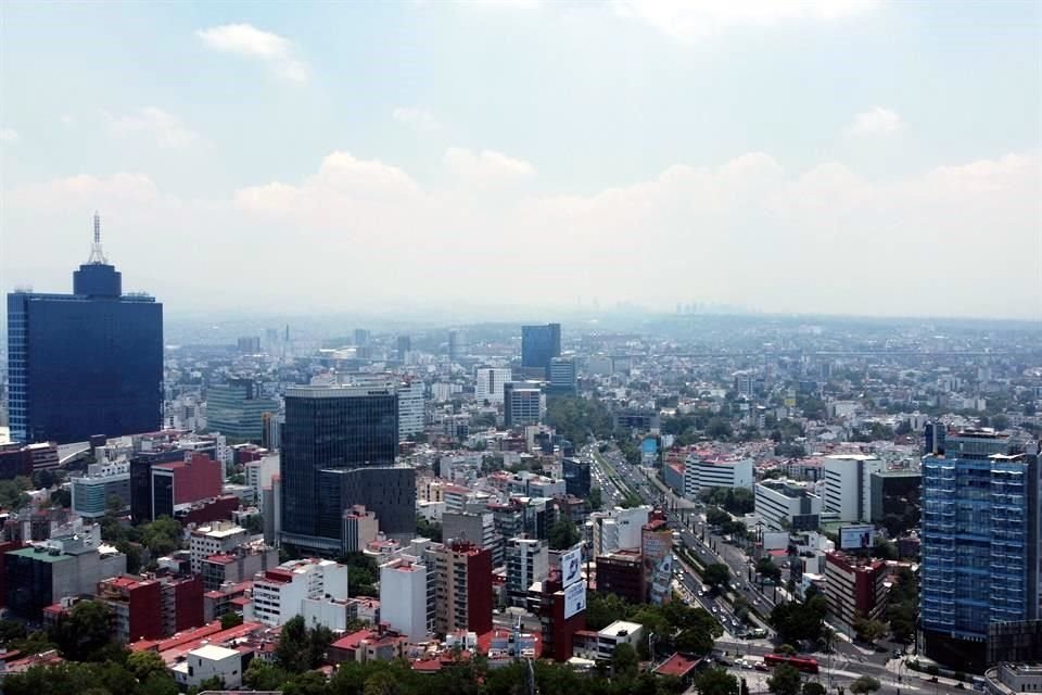 El crecimiento de la población en la CDMX ha incrementado la segmentación, con mayor densificación en zonas centrales, advierte WRI.