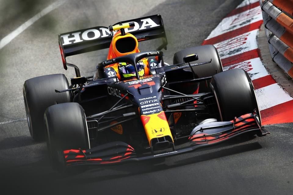 '(Fue) una carrera jodidamente larga, especialmente con Pérez las últimas vueltas', fue lo que declaró Lando Norris, el piloto que obtuvo el tercer puesto en el Gran Premio de Mónaco.