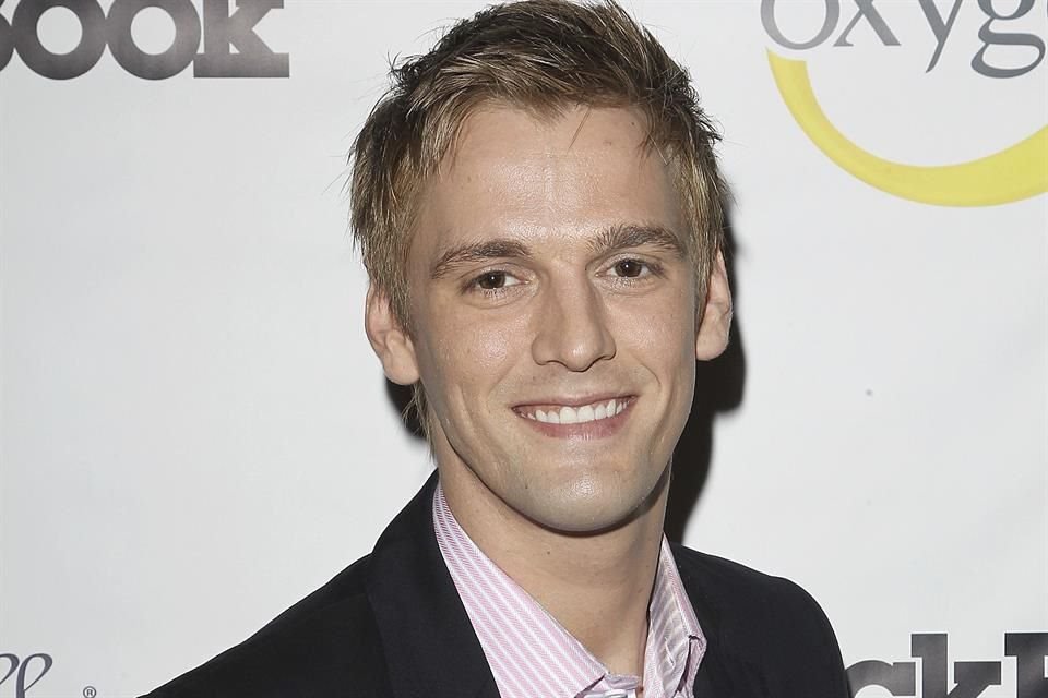 El hijo de Aaron Carter heredará los bienes del cantante por decisión de la familia; no quieren llegar a batallas legales.