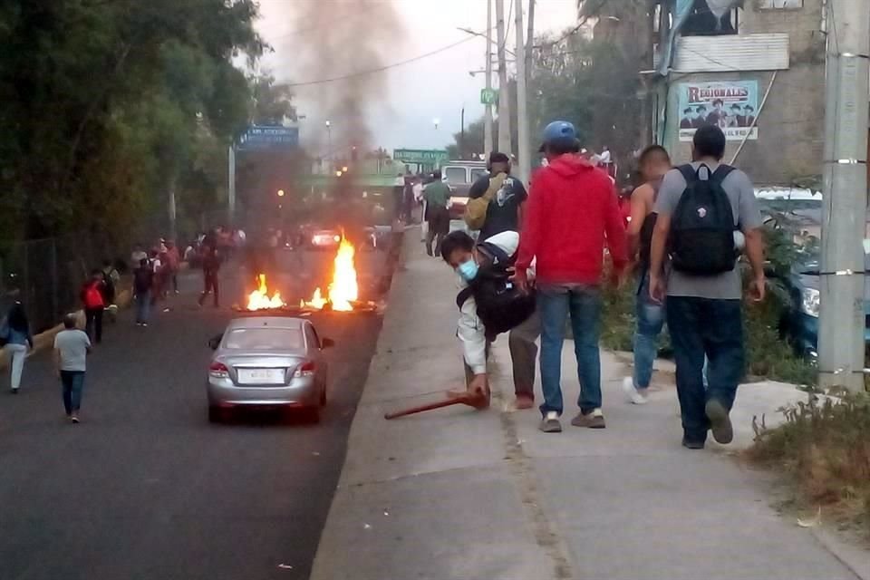 El Presidente Andrés Manuel López Obrador reprobó la confrontación entre policías y vecinos de Xochimilco, y defendió a Claudia Sheinbaum.