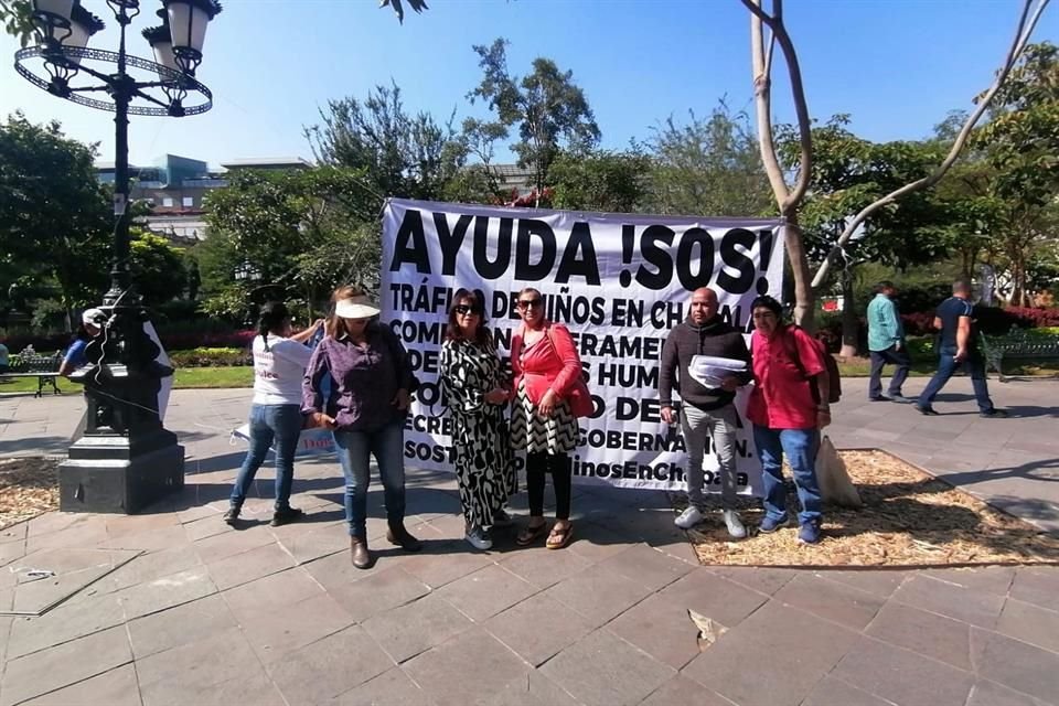 El jueves colocaron una lona en Plaza de Armas, frente a Palacio de Gobierno, para solicitar apoyo.