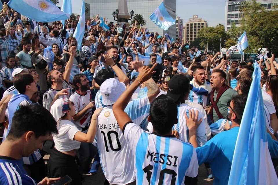 Reforma parecía avenida de una ciudad argentina.