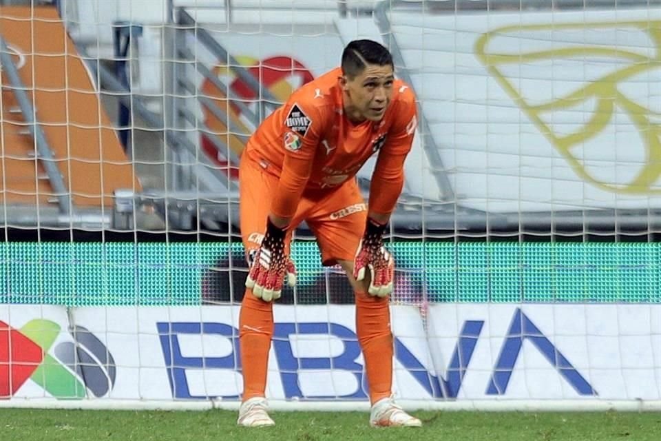 Un amplio sector de aficionados del Monterrey no quieren que Hugo González permanezca en el club.