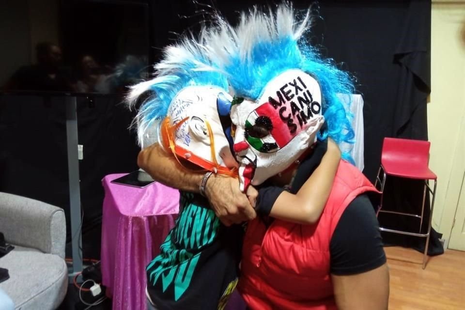 Psycho Clown visitó al menor que fue agredido por 'Einar El Vikingo'