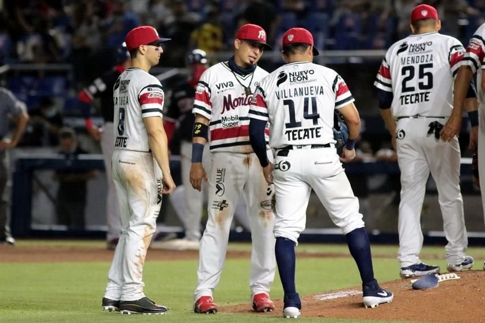 Los Sultanes tuvieron problemas para controlar a los Tecolotes.