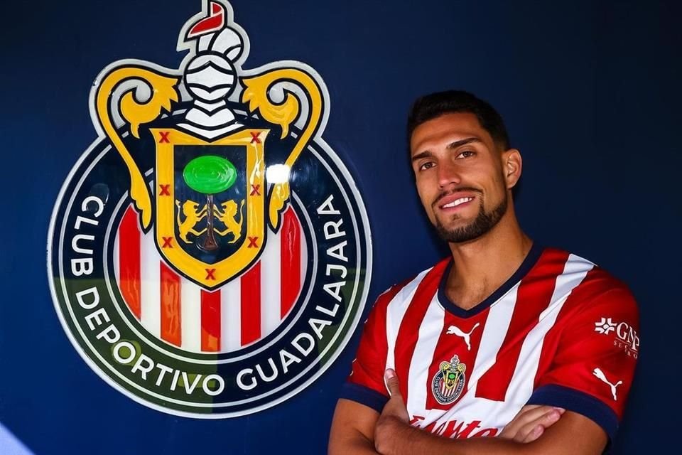 Daniel Ríos, nuevo refuerzo de las Chivas para el Clausura 2023.