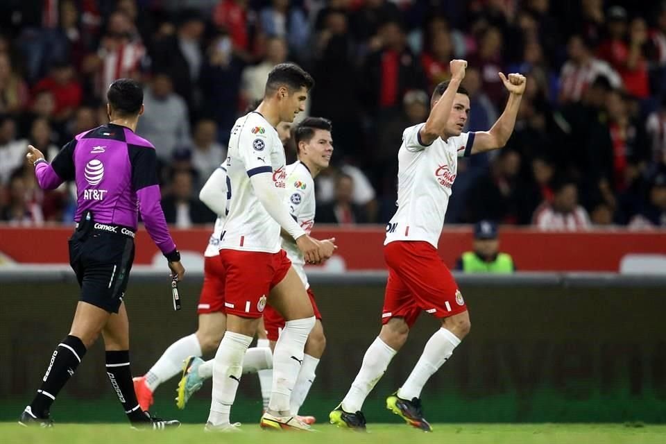 El Guadalajara se llevó el Clásico Tapatío en la Copa por México.