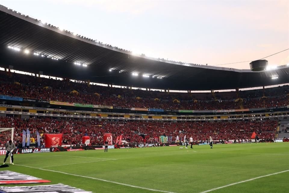 El presidente del Atlas, José Riestra, admitió que el Estadio Jalisco necesita renovarse.