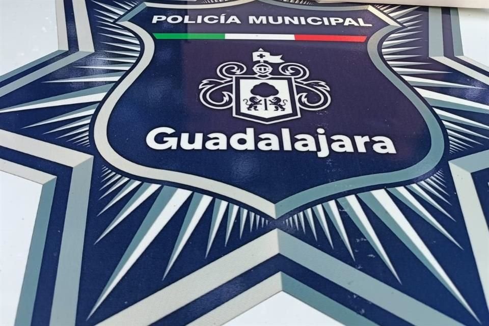 El mando de la Policía de Guadalajara acusado debe ser cambiado de área, pidió el Colectivo Fortaleza integrado por mujeres que han sufrido acoso y abusos en el área laboral.