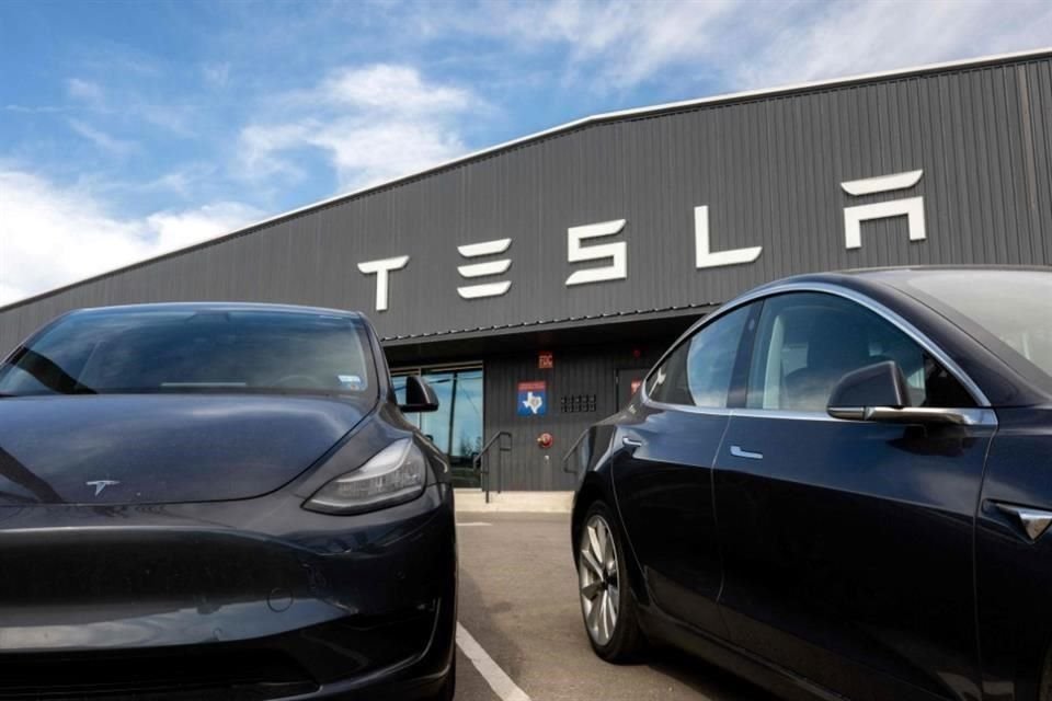 De concretarse la planta de Tesla en Indonesia , sería la tercera instalación del fabricante de vehículos eléctricos fuera de Estados Unidos.