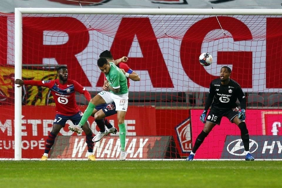 Mike Maignan es jugador del Milán.