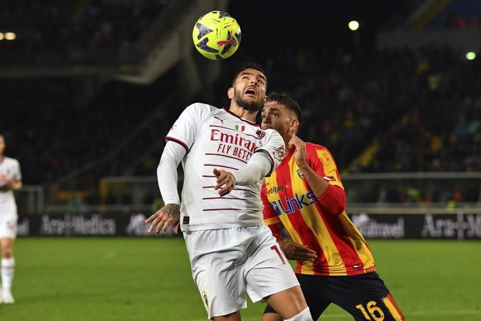 El Milán supo recuperarse para obtener una unidad en su visita al Lecce.