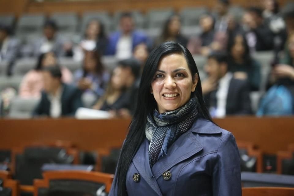 Angela Gómez Ponce, diputada de Morena en el Congreso de Jalisco, es quien propone el descanso para el dolor mestrual.