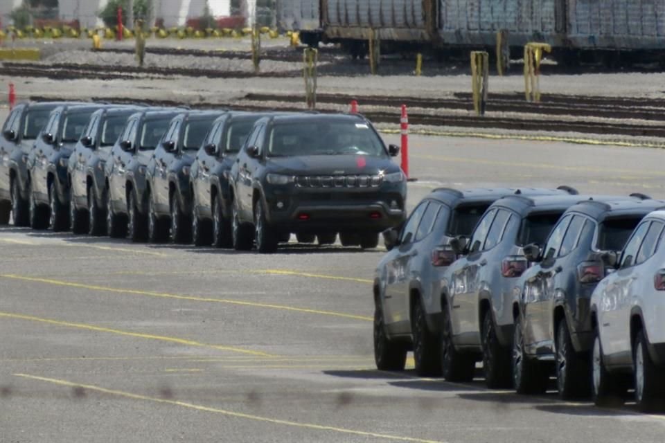 El rezago en la producción automotriz a nivel mundial, producto de la pandemia, ocasiona falta de unidades nuevas en las agencias de la ZMG.