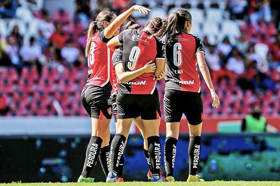 Carolina Venegas lleva 5 goles con la camiseta del Atlas, uno en este Clausura 2023 en el triunfo sobre Mazatlán.