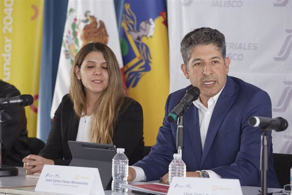 El Secretario de Educación, Juan Carlos Flores Miramontes, informó que el 16 de junio se tendrá asueto en las escuelas de educación básica de Jalisco.