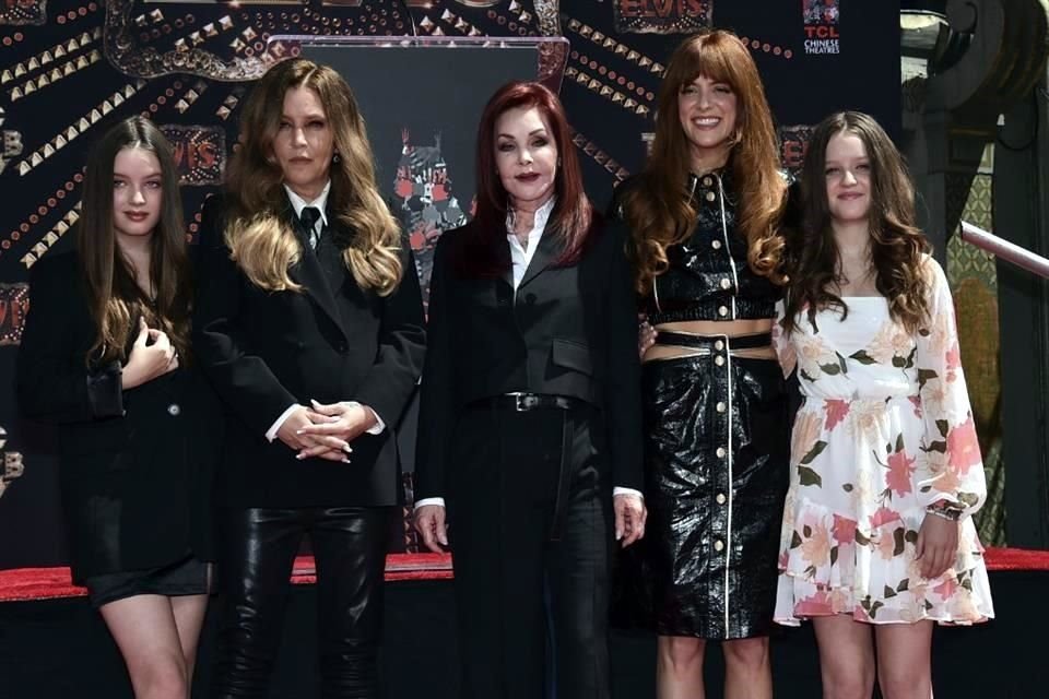 Michael Lockwood, ex de Lisa Marie Presley, podría obtener la custodia total de sus hijas, las gemelas Finley y Harper.