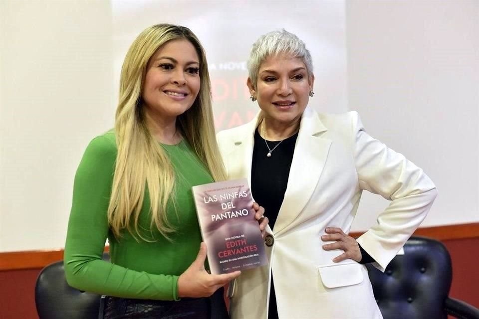 Diputada de MC, Celenia Contreras (izq.), encabezó este lunes la presentación del libro Las Ninfas del Pantano, de la autora Edith Cervantes.