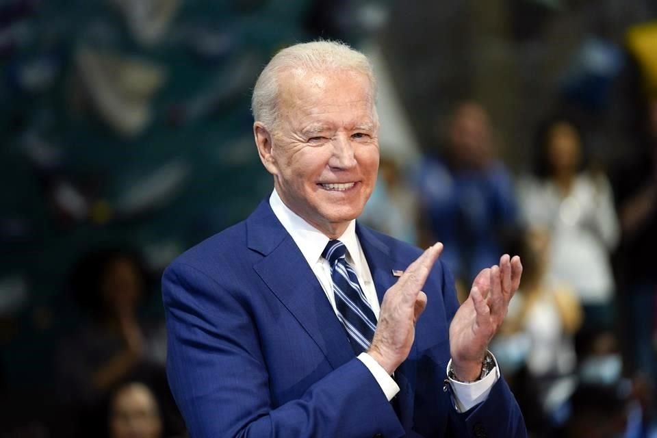 Con el presupuesto, que busca mantener el mayor gasto sostenido desde la Segunda Guerra Mundial, Biden quiere impulsar programas sociales para la clase media.
